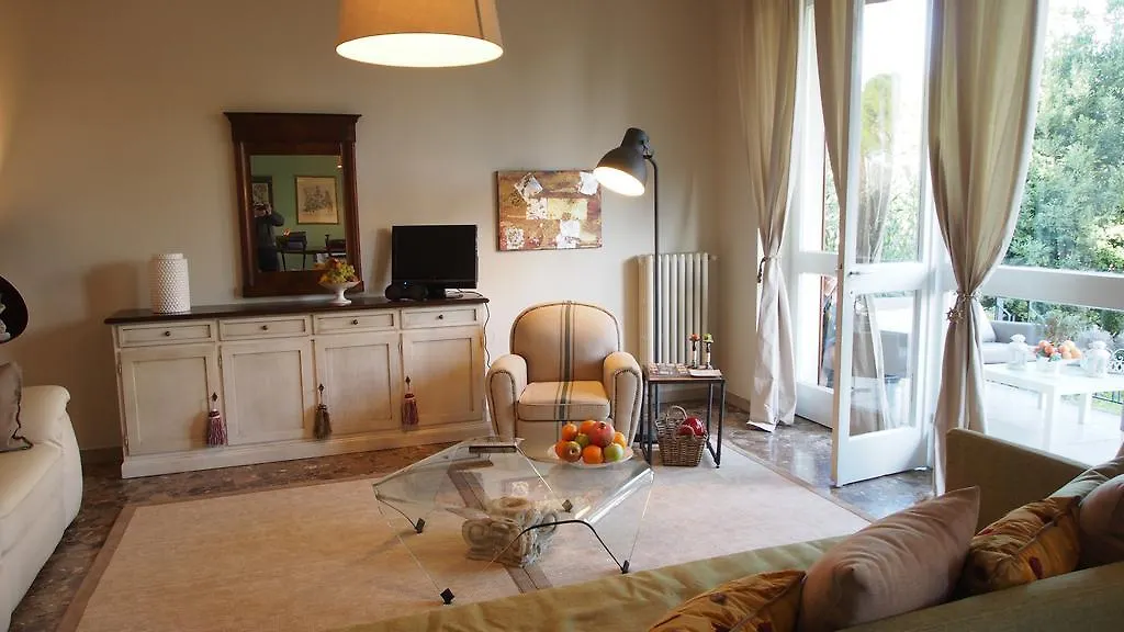 Provenzale Apartment Desenzano del Garda 0*,  Italy