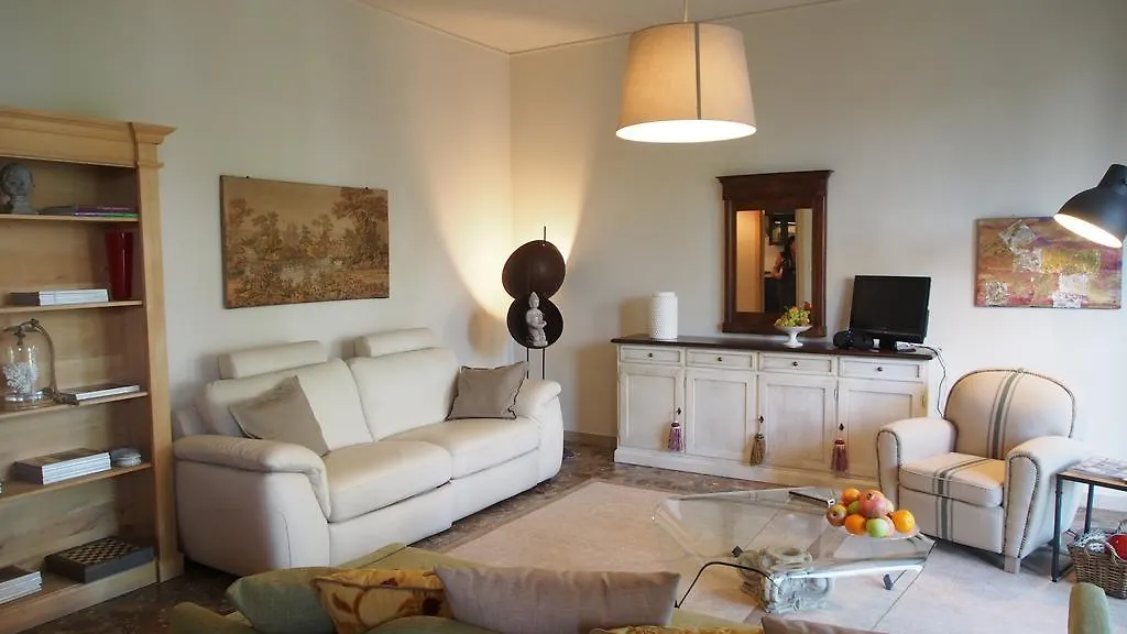 Provenzale Apartment Desenzano del Garda