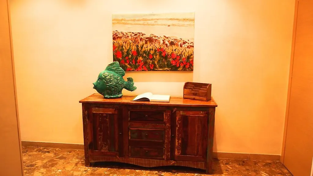 Provenzale Apartment Desenzano del Garda 0*,  Italy