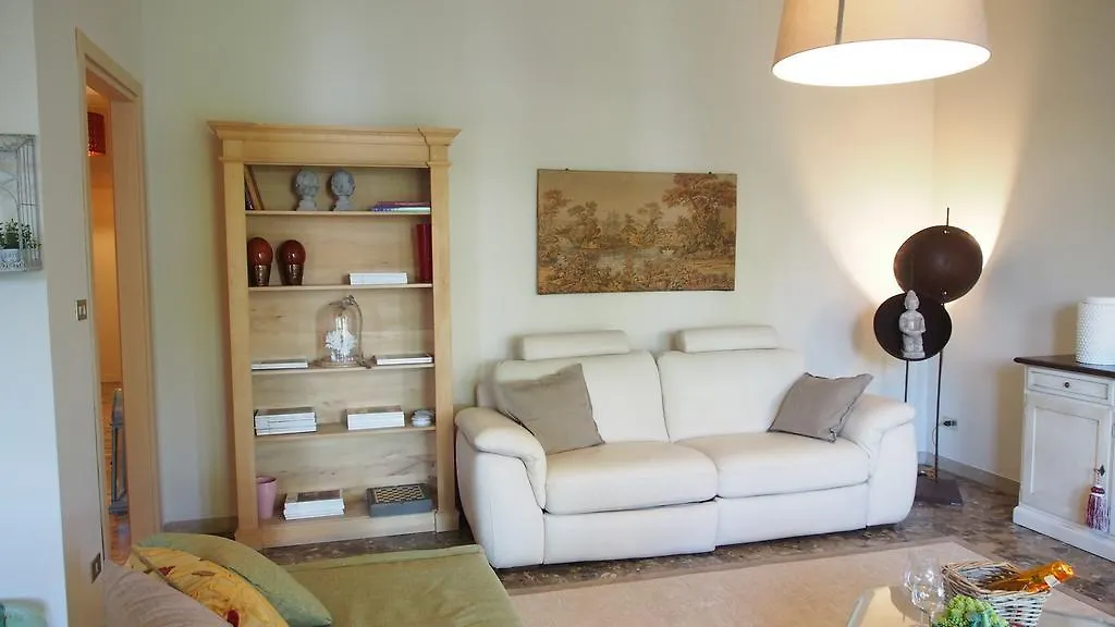 Provenzale Apartment Desenzano del Garda 0*,  Italy