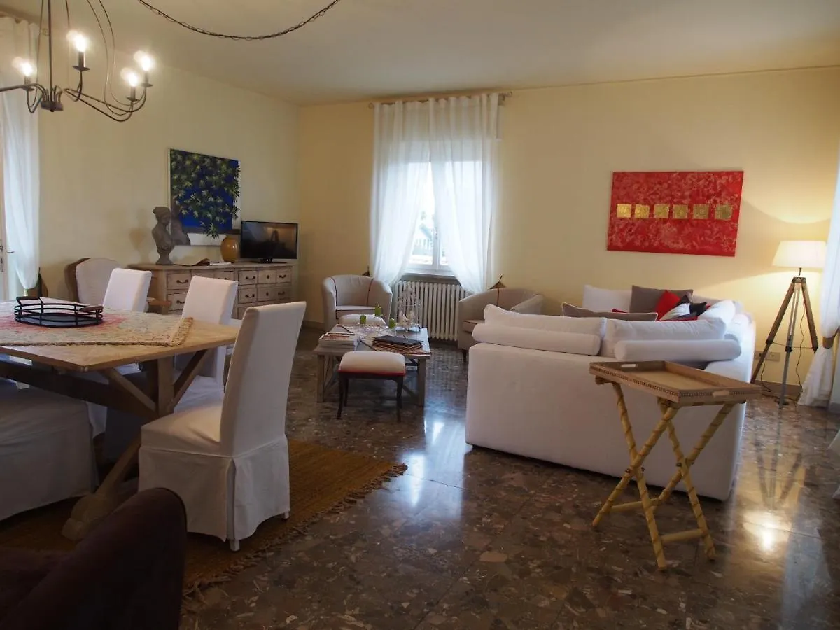Provenzale Apartment Desenzano del Garda