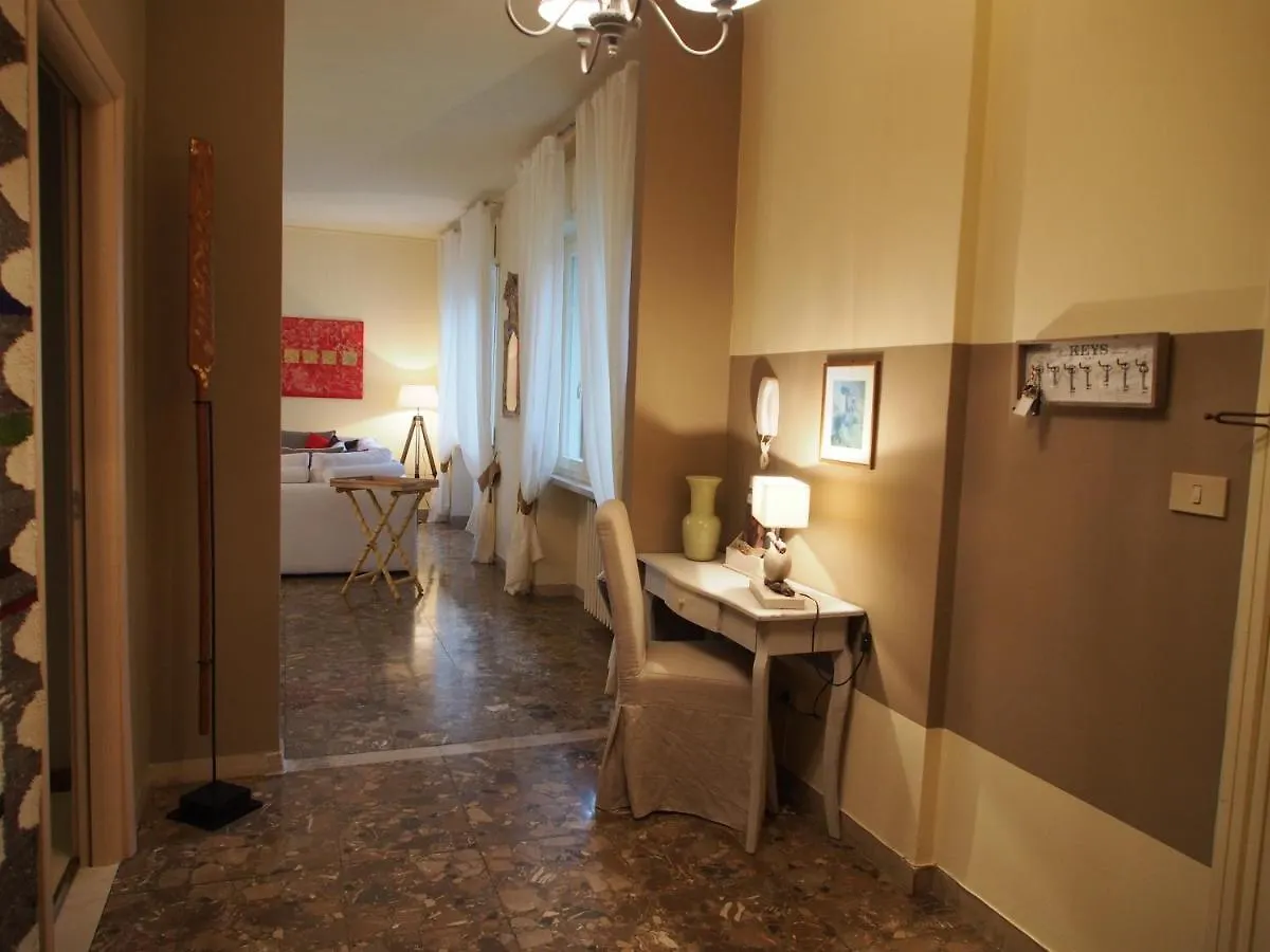 Provenzale Apartment Desenzano del Garda 0*,  Italy